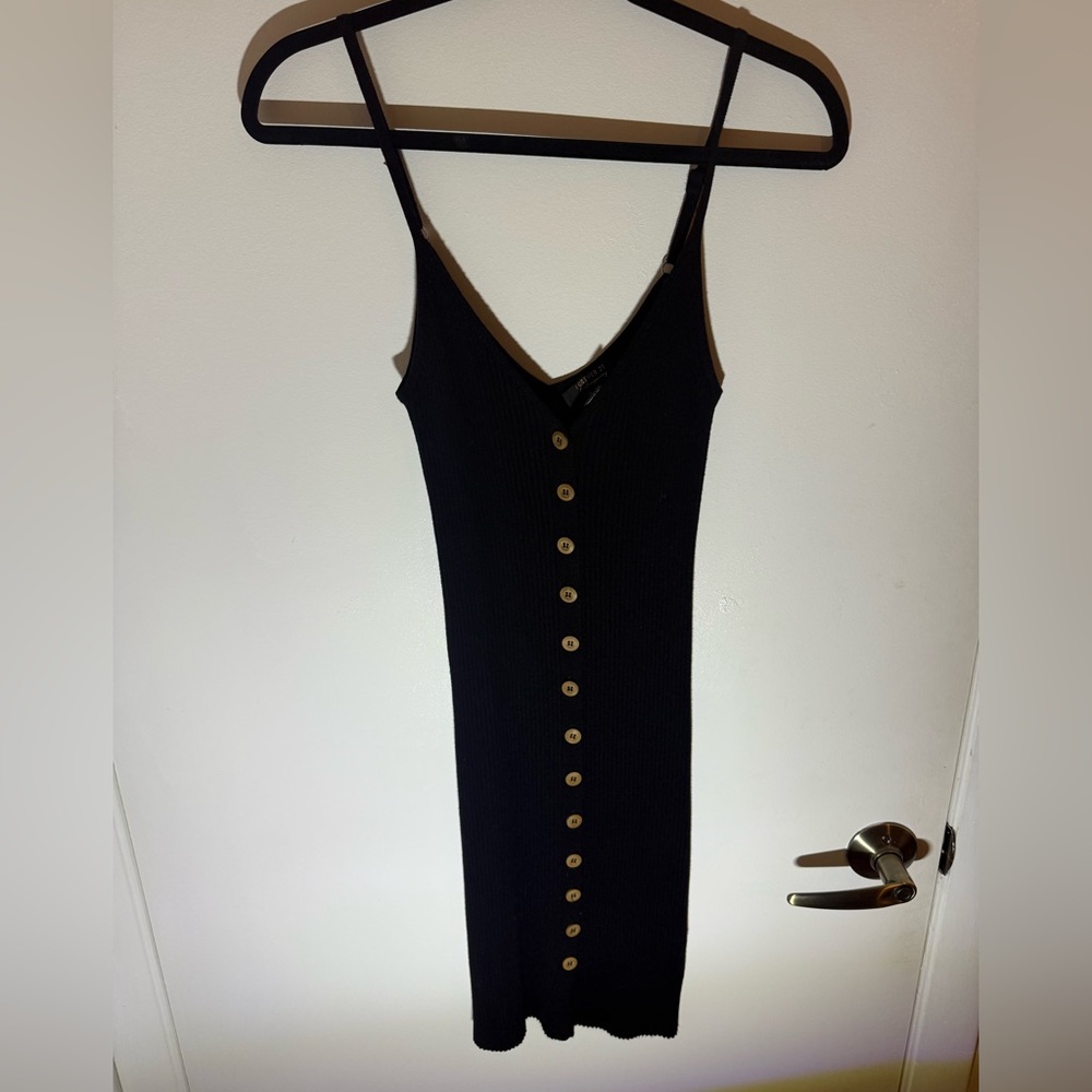 Forever 21 Ribbed Button-Down Front Knit Midi Dress